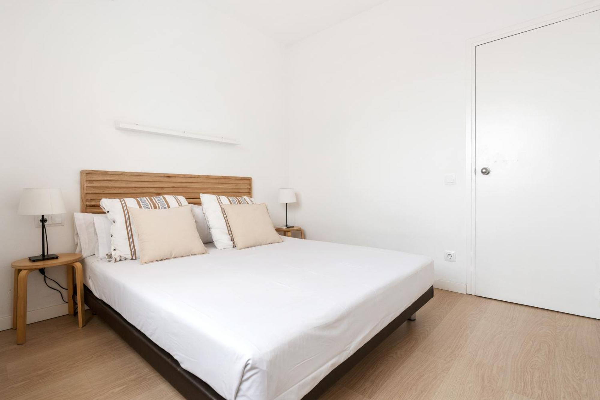 Flateli Calabria Apartament Barcelona